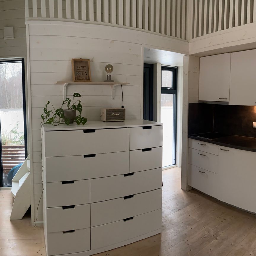 Bergsvägen, Lidingö - Photo 1