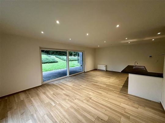 Appartement te huur - Foto 1