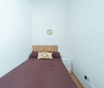 Ronda de Sant Pere, Barcelona, Catalonia 08010 - Photo 5