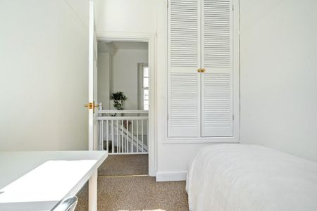 2 bedroom cottage to rent - Photo 2