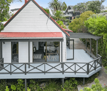 Coastal Retreat - 2Brm Scroll to Whangaparaoa School! - Photo 2