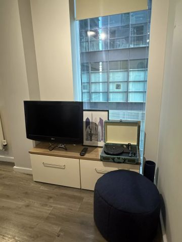 Gold Studio - Photo 3