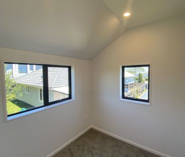 Brand New - 2 Bedrooms plus Study - Photo 3