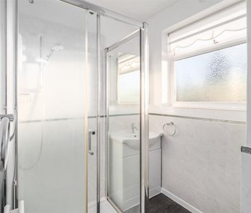 4 bed semi-detached house to rent in Ufton Close, Solihull, B90 - Photo 4