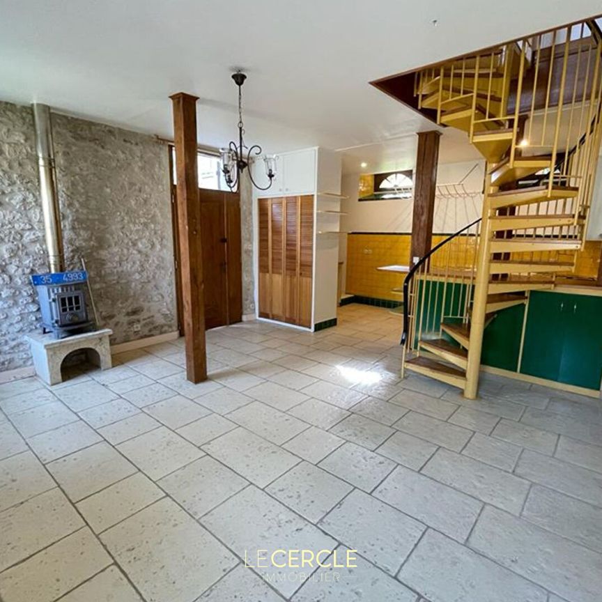 Maison 2 pièces 65 m2 habitable Senlis, - Photo 1