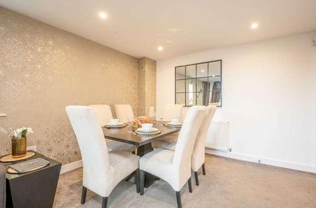 Grade Close, Elstree, WD6 - Photo 3