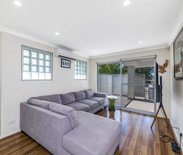 COMFORT AND CONVENIENCE! **Partly furnished, see below** - Photo 1