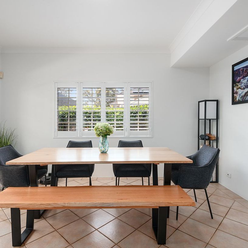 A Beautifully Presented Home - Photo 1