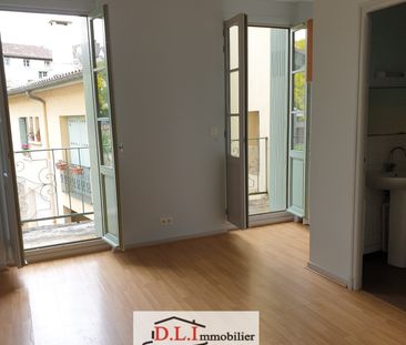 Location Appartement 1 pièce 19m² MOISSAC 82200 - Photo 1