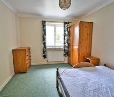 3 bedroom end of terrace house to rent - Photo 6