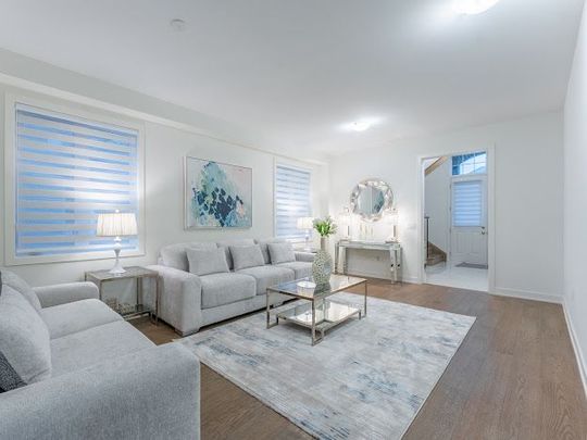 For Lease - 36 Shawbridge Court, Hamilton, Ontario - Photo 1