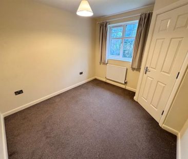 3 Bedroom Semi Detached Available Arranging tenancy - Photo 5