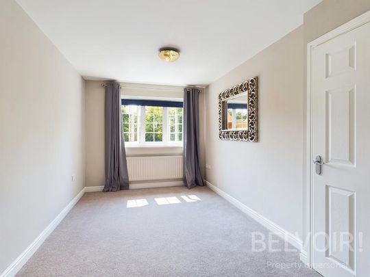 4 bedroom detached house to rent - Photo 1