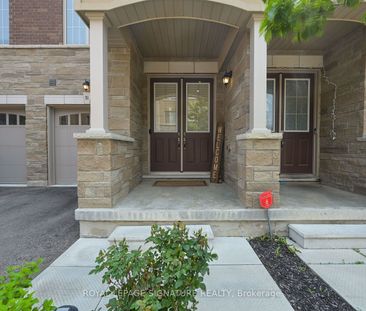 For Lease - 31 Faye Street, Brampton, Ontario - Photo 3