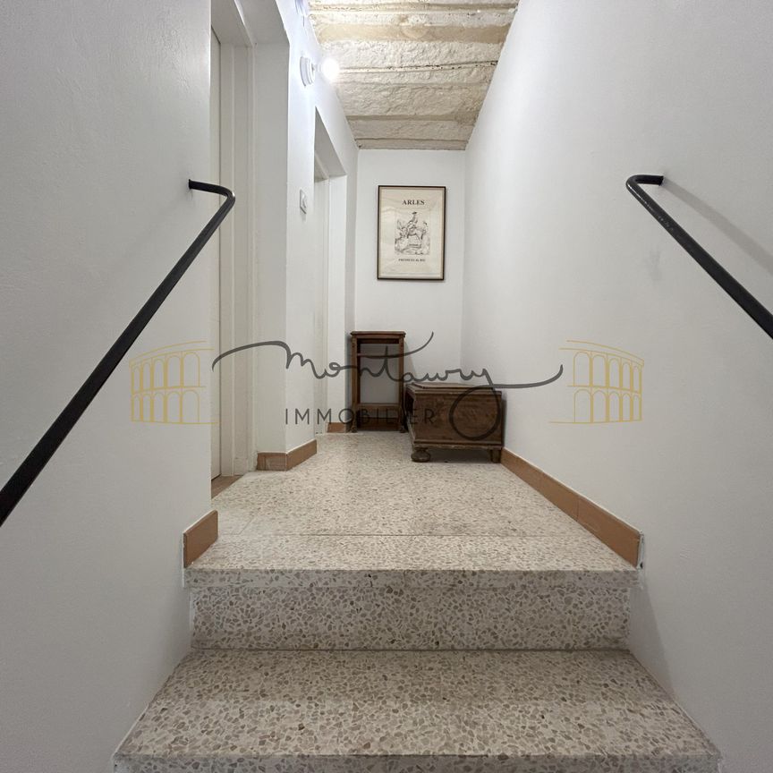 P3 87m2 MEUBLE ARLES QUARTIER LA ROQUETTE - Photo 1