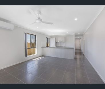 1/18 Harris Street, Bellbird Park, Qld 4300 - Photo 3