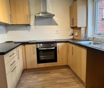 2 bedroom townhouse to rent - Photo 6