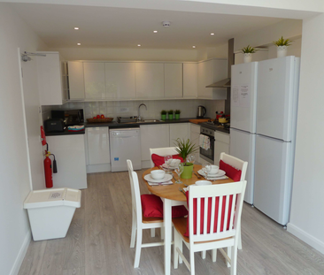 North Place Room 5 - Photo 1