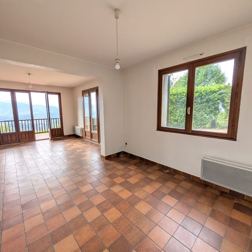 Location Maison 5 pièces 95m² CORENC 38700 - Photo 1