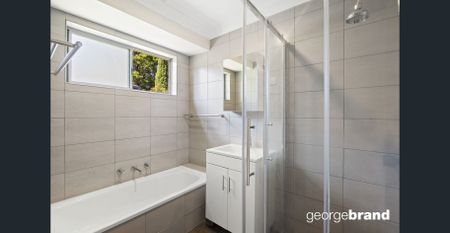 Easy Living Home!!! - Photo 3