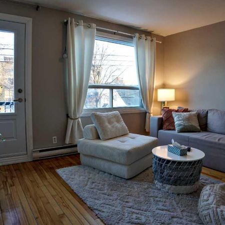 Lumineux 3 ½ Rosemont - disponible 1er novembre - Photo 4