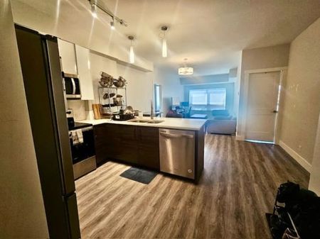 Second Floor at SoHo Kelowna! - Photo 5