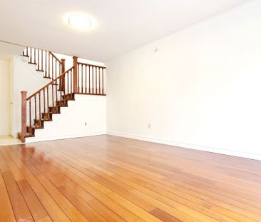 For Lease - 6 Cottsmore Crescent, Markham, Ontario - Photo 3