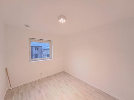 Uiterst energiezuinige nieuwbouwwoning in een rustige buurt - Foto 3