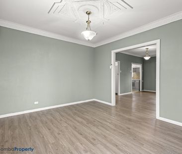 Magnificent two-bedroom home overflowing with irresistible charm. - Photo 1