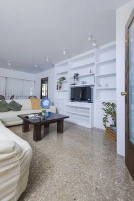 Carrer d'Alvaro de Bazan, Valencia, Valencian Community 46010 - Foto 1