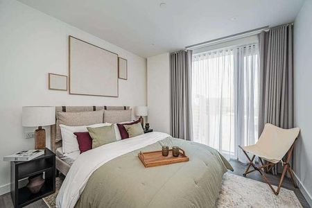 Westfield Avenue, Stratford, E20 - Photo 4