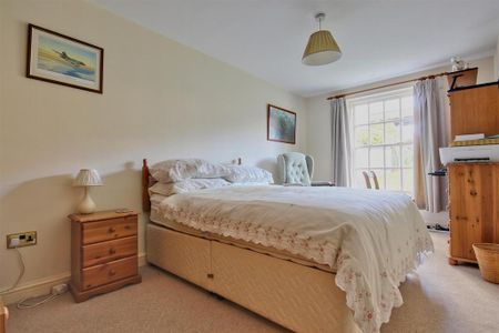 2 bedroom house to rent - Photo 2