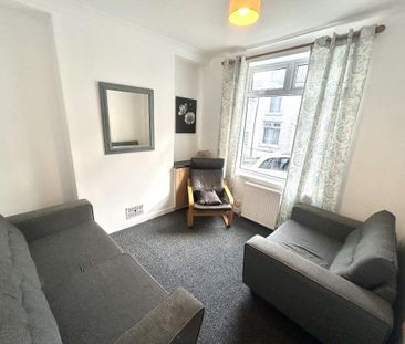 Birchwood Avenue, Treforest, Pontypridd - Photo 1