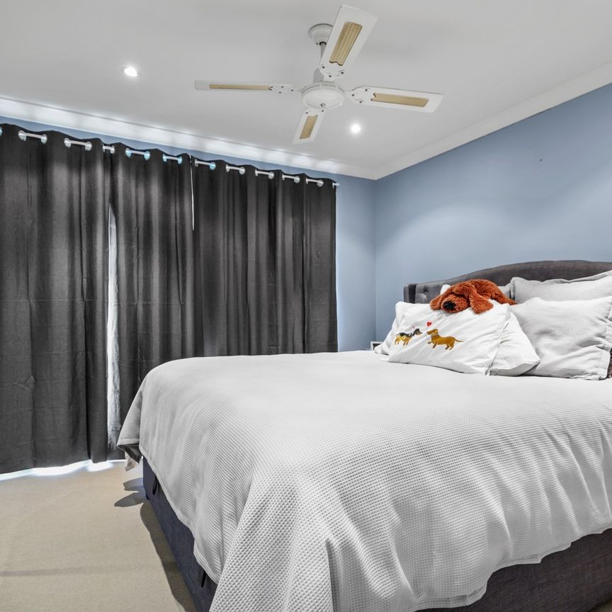 COMFORT & QUIET IN KINGSWOOD! - Photo 1