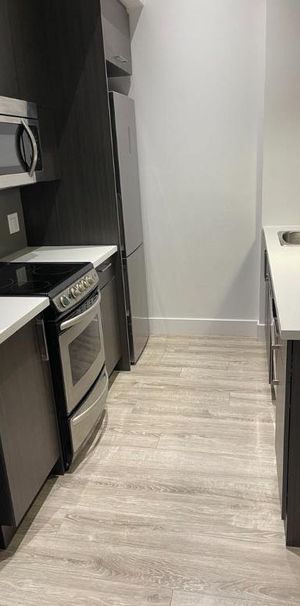 Logement à louer meublé, PROPRE, Studio à louer, Appartement à louer, Studio Loft moderne et spacieux, terrasse, Ste-Foy - Photo 1