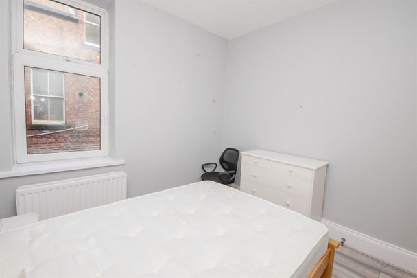 2 bed flat to rent in Eskdale Terrace, Jesmond, NE2 - Photo 1