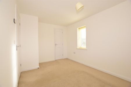 2 bedroom semi-detached house to rent - Photo 4