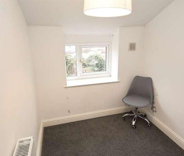 Staple Hill Road, Bristol, Somerset, BS16 - Photo 4