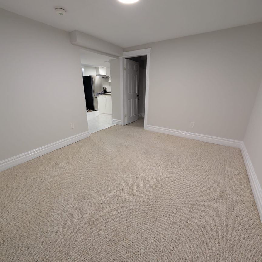 For Lease - 837 Glenrush Street Unit# Basement, Oshawa, Ontario - Photo 1