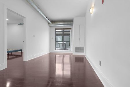 For Lease - 80 King William Street Unit# 409, Hamilton, Ontario - Photo 4