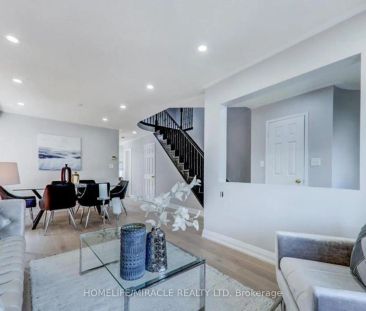 95 LUELLA CRESCENT - Photo 1