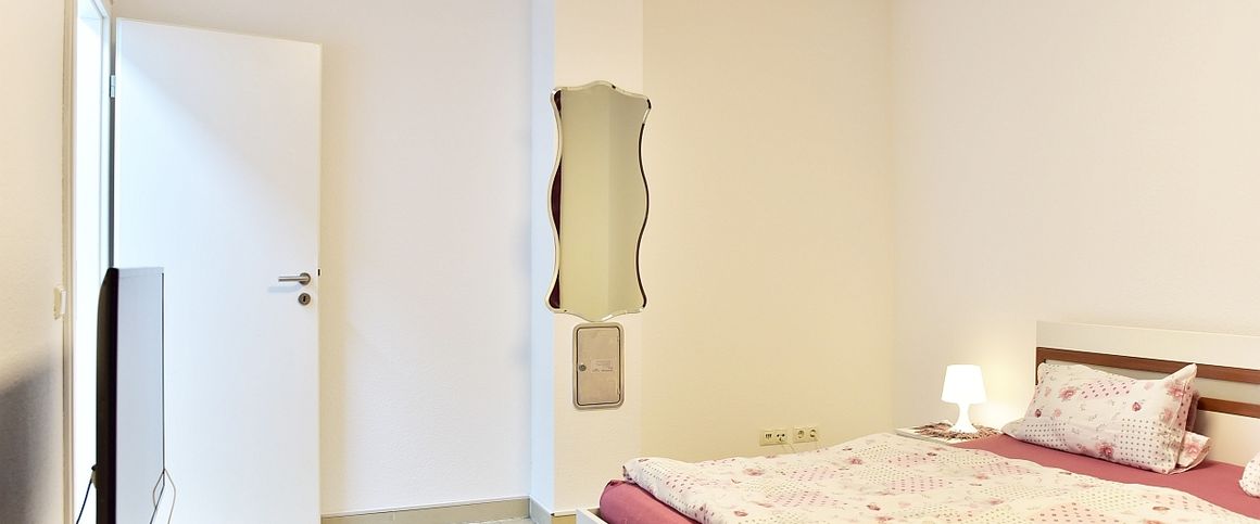 Moderne Wohnung für Firmen! - in Wachtberg Nähe Bonn - Foto 1