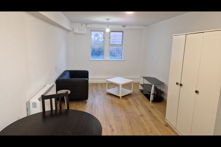 1 Bed Flat, Midland Court, B3 - Photo 4