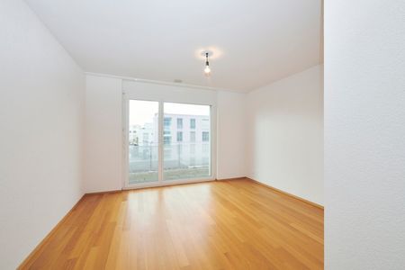 "Do you like living in a well-maintained residential building?" - Photo 5