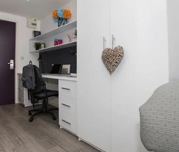 Studio to rent - Photo 4