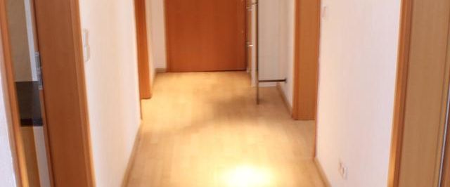 2-Zimmer-Wohnung (67 m²) zentral in Bahnhofsnähe - Foto 1