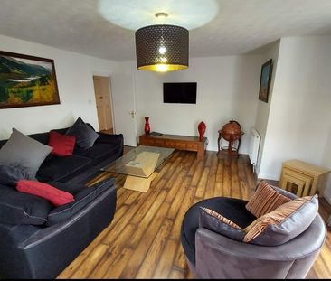 2 Bed Flat, Huntingdon Place, EH7 - Photo 2