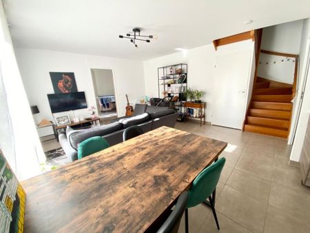 Location Appartement 4 pièces 78m² FONDETTES 37230 - Photo 5