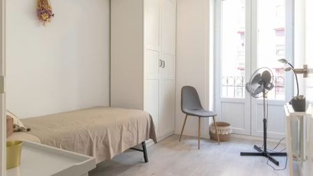 Calle de las Delicias, Madrid, Community of Madrid 28045 - Photo 2