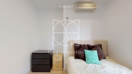 2 room luxury penthouse for rent in Madrid, Autonomous Region of Madrid - Photo 4